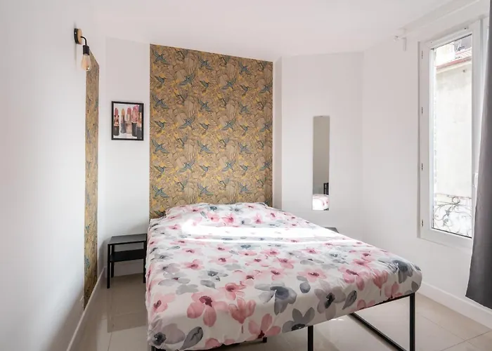 Lägenhet Cozy & Modern Flat Next To M12 Front Populaire Saint-Denis (Seine-Saint-Denis)